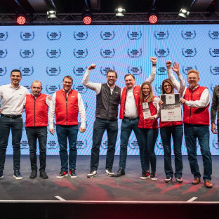 Case IH Optum 440 визнаний "Трактором середньо-великого класу" в номінації "Сільськогосподарська машина року"