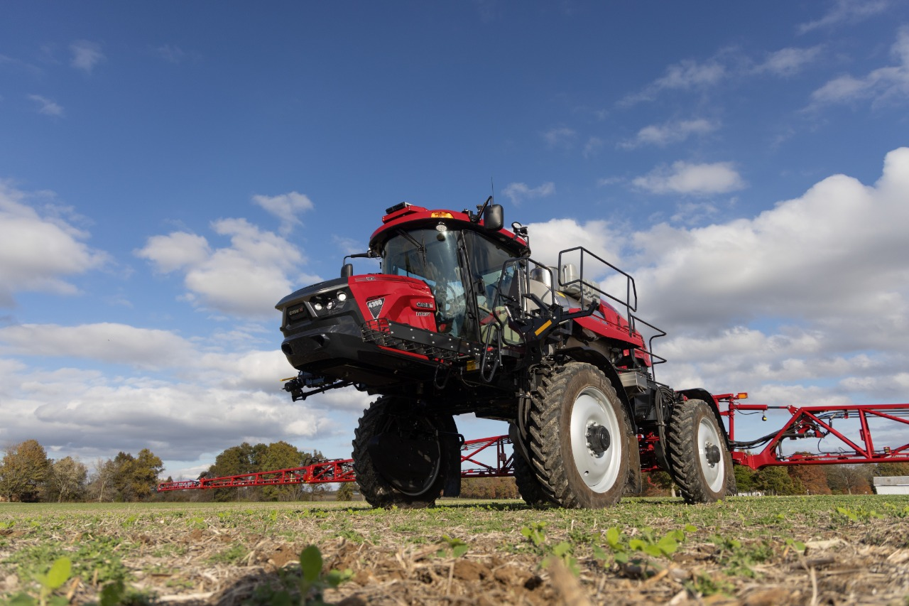 Case IH SenseApply Offers Affordable, Versatile Sense and Act Application Technology